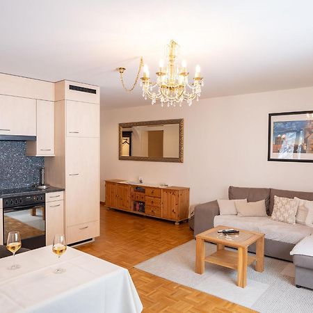 Apartment Chesa Sur Ova 30 St. Moritz Bagian luar foto